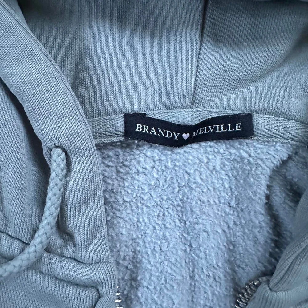 Brandy Melville Cropped Zip Hoodie - Blueish Gray - Picture 5 of 8